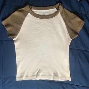 Brandy Melville Baby tee